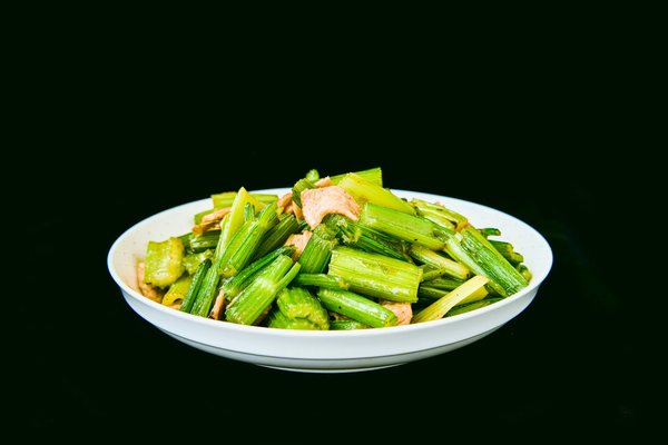 Commerciale : 2, 4, 8, 15, 17, 20